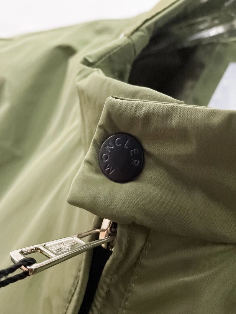 Seasonal Moncler Outwear 141854