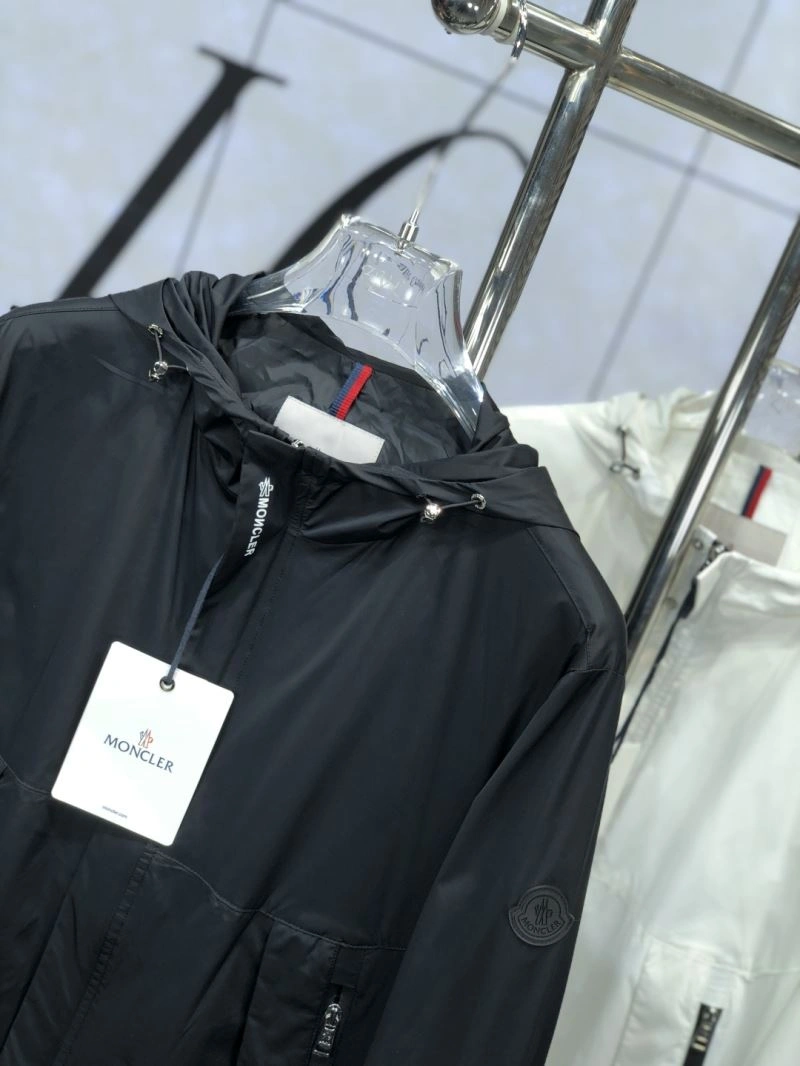 AllSeason Moncler Outwear 141852