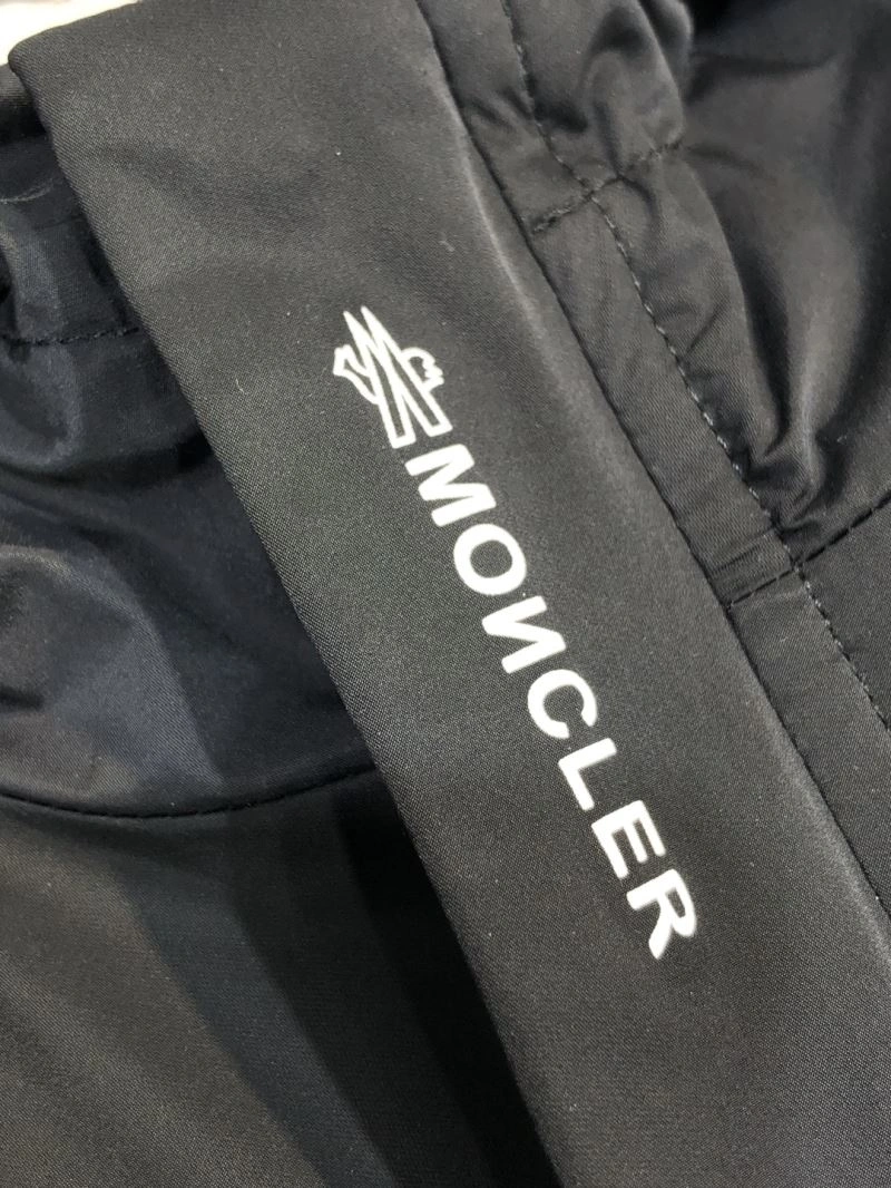 AllSeason Moncler Outwear 141852