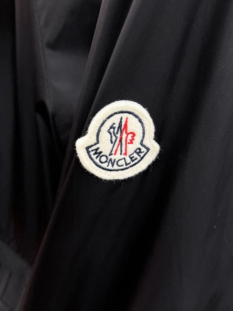 Moncler Outwear GoodFit 141849