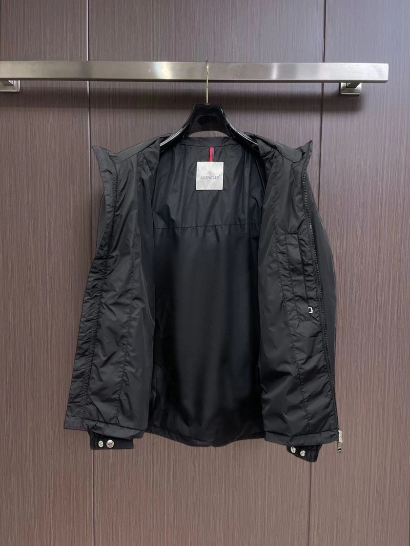 Moncler Outwear GoodFit 141849