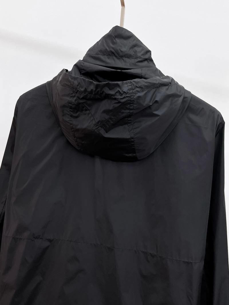 Moncler Outwear GoodFit 141849
