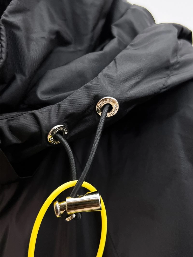Moncler Outwear GoodFit 141849