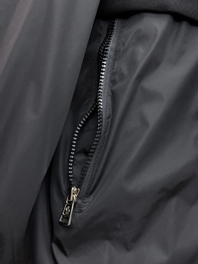 Moncler Outwear GoodFit 141849