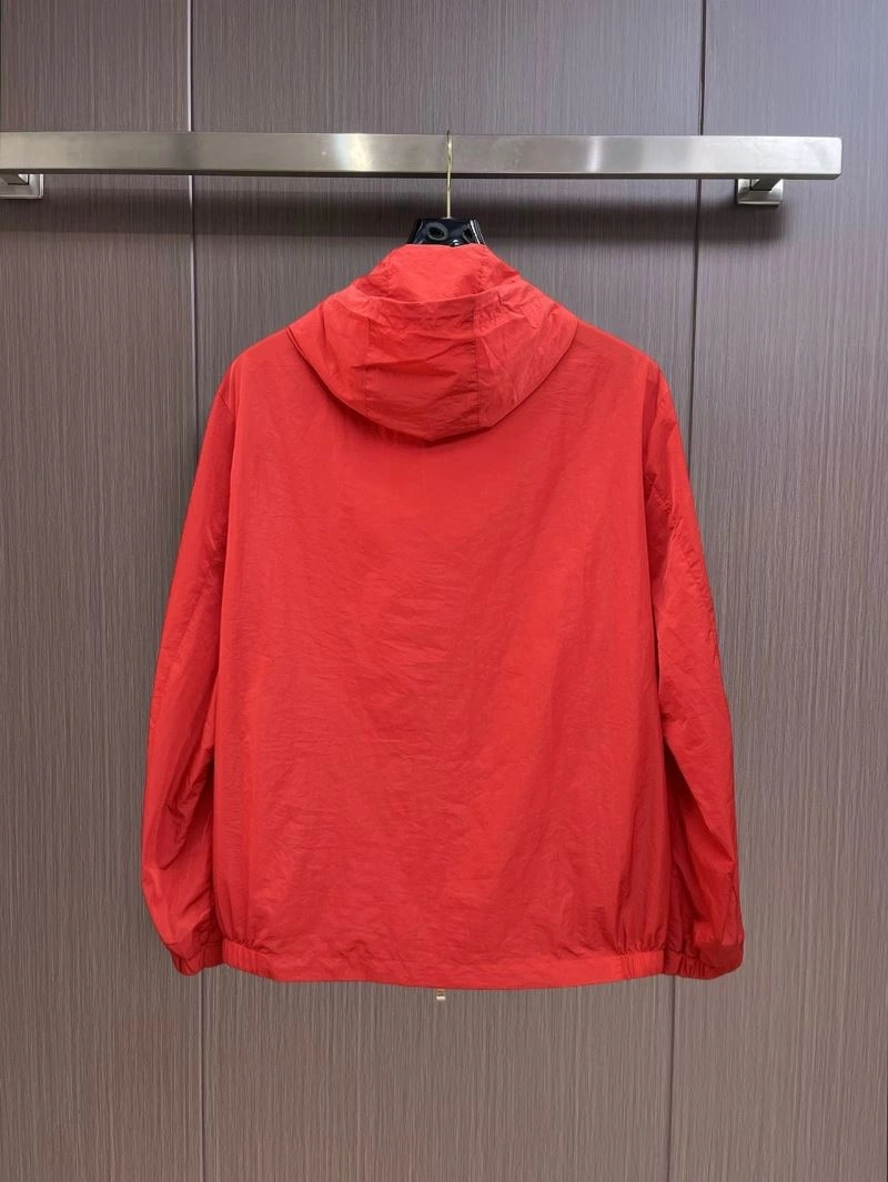 Moncler Outwear Versatile 141847
