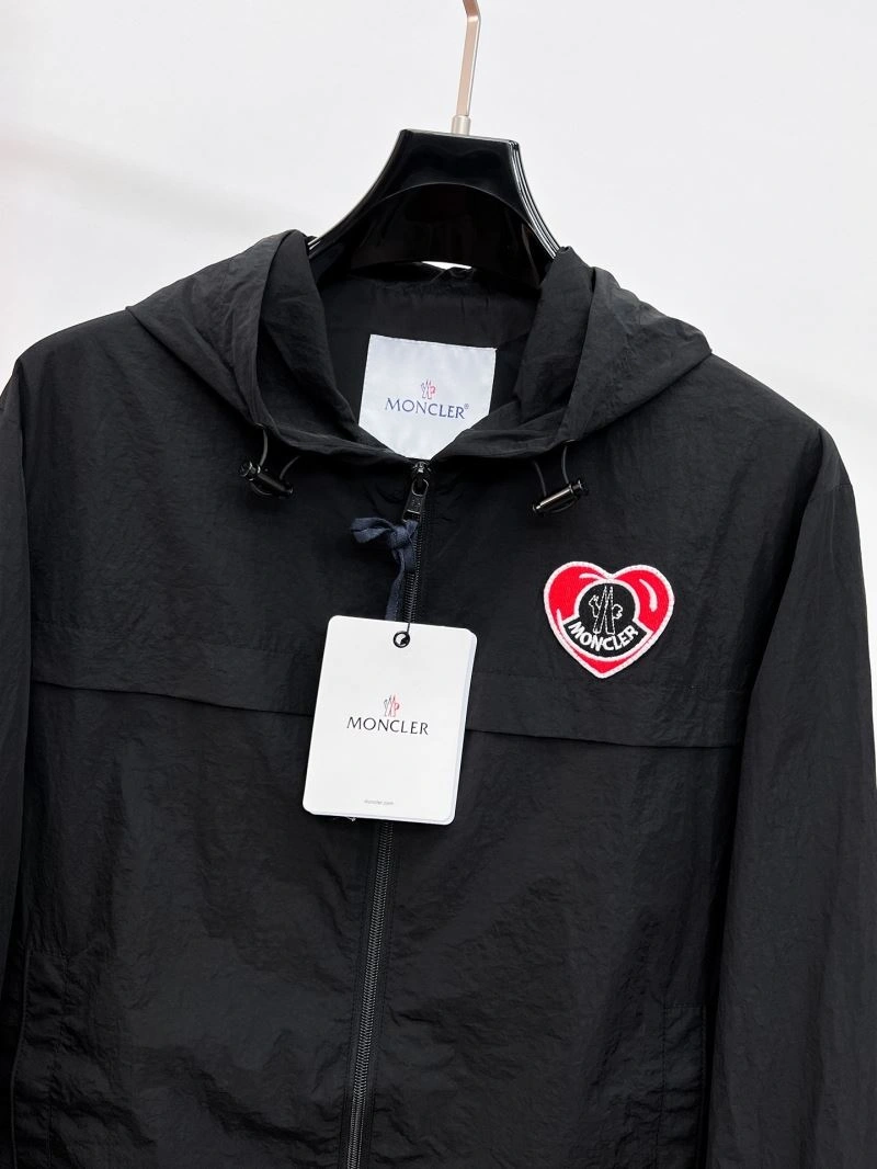 Moncler Outwear AllSeason 141837
