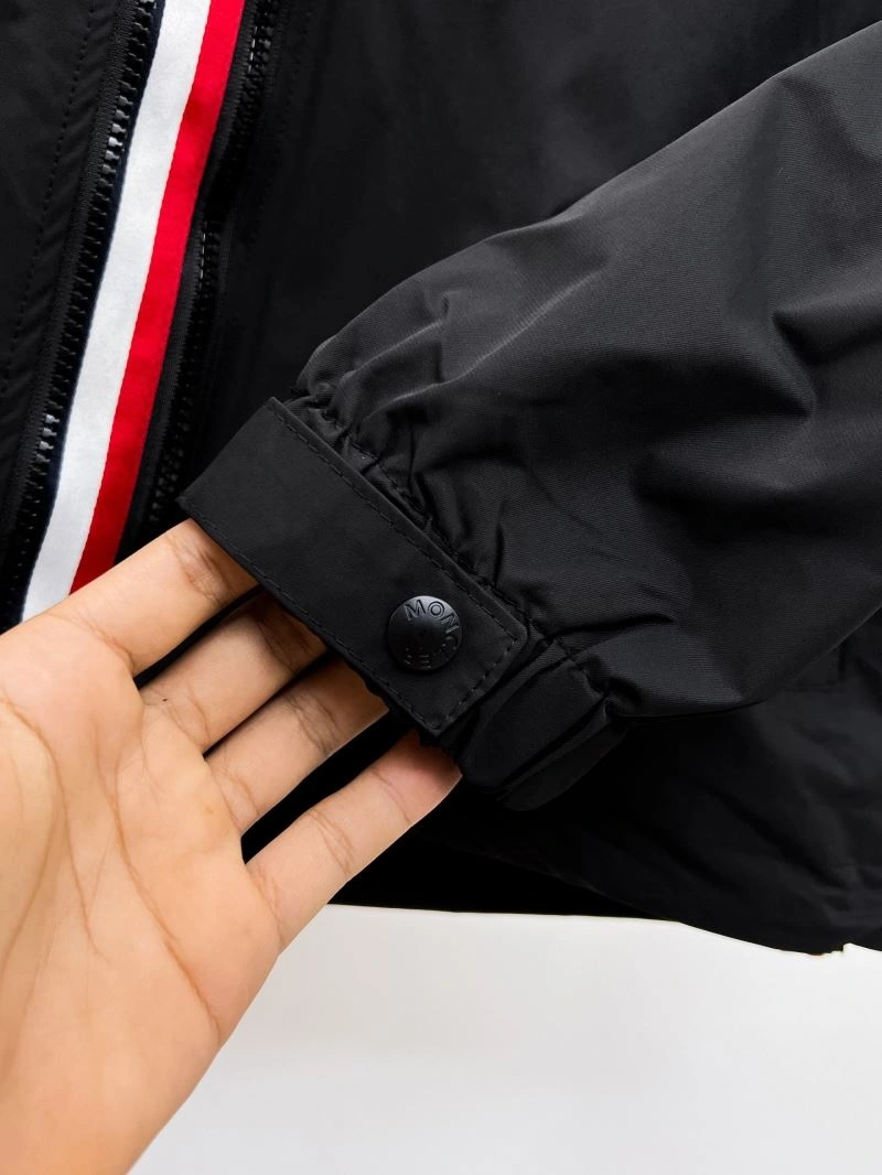 ZipUp Moncler Outwear 141825