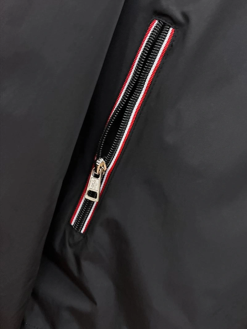 EasyCare Moncler Outwear 141828