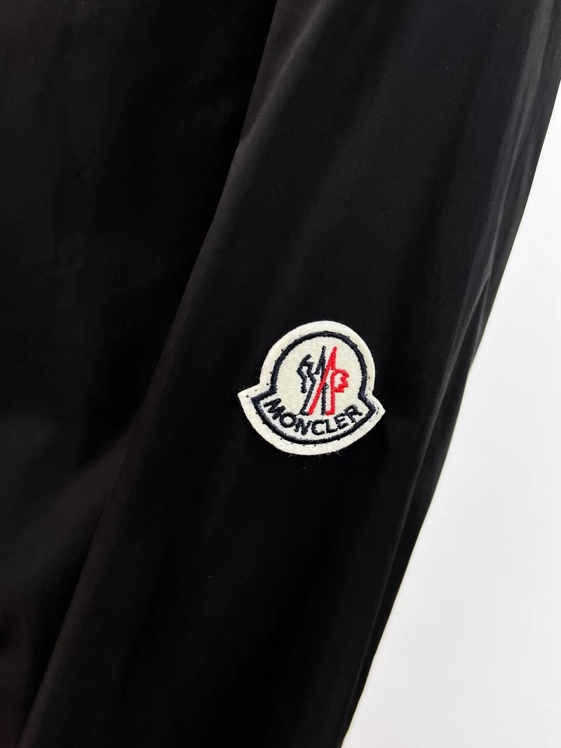 EasyCare Moncler Outwear 141828