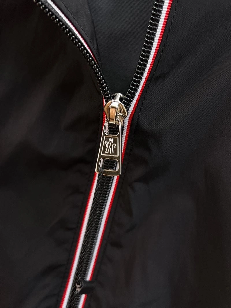 EasyCare Moncler Outwear 141828