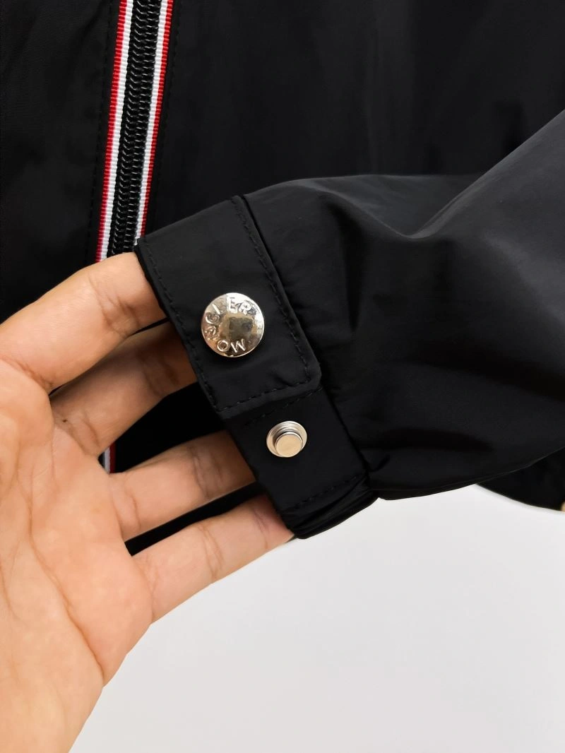 EasyCare Moncler Outwear 141828