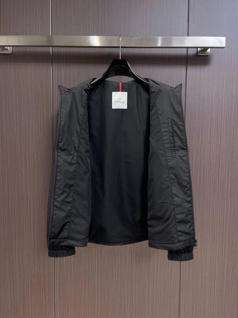 Moncler Outwear Thermal 141823