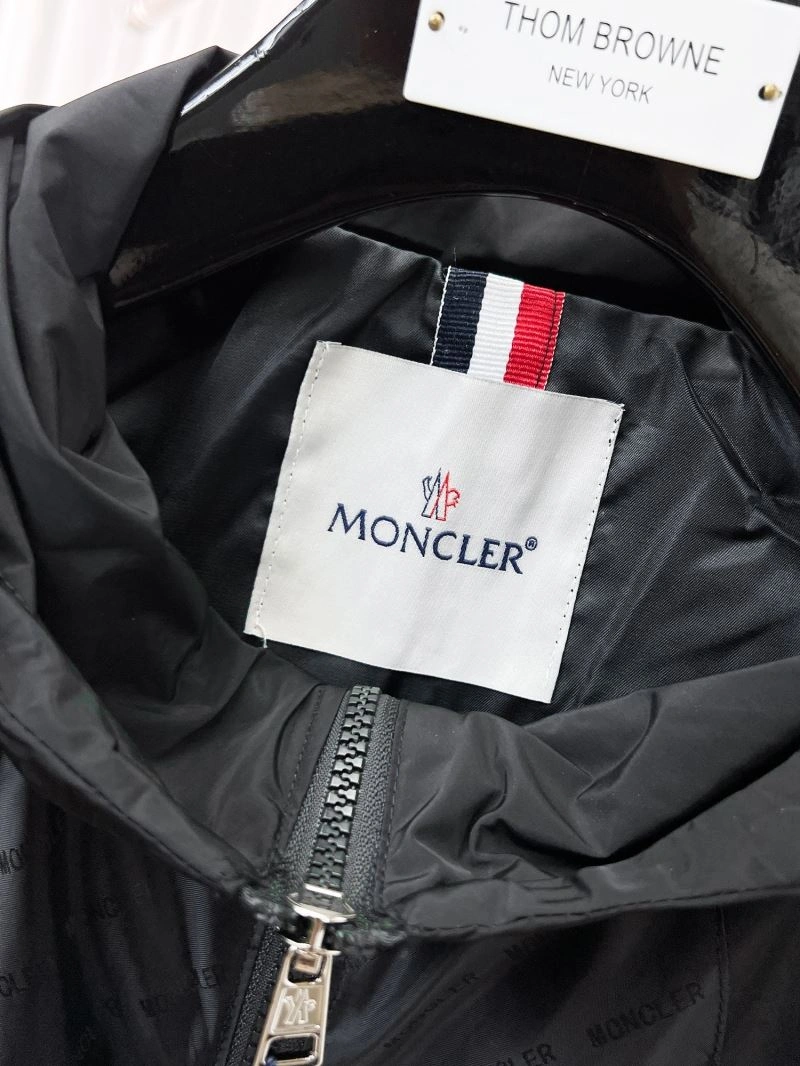 Moncler Outwear Reliable 141827