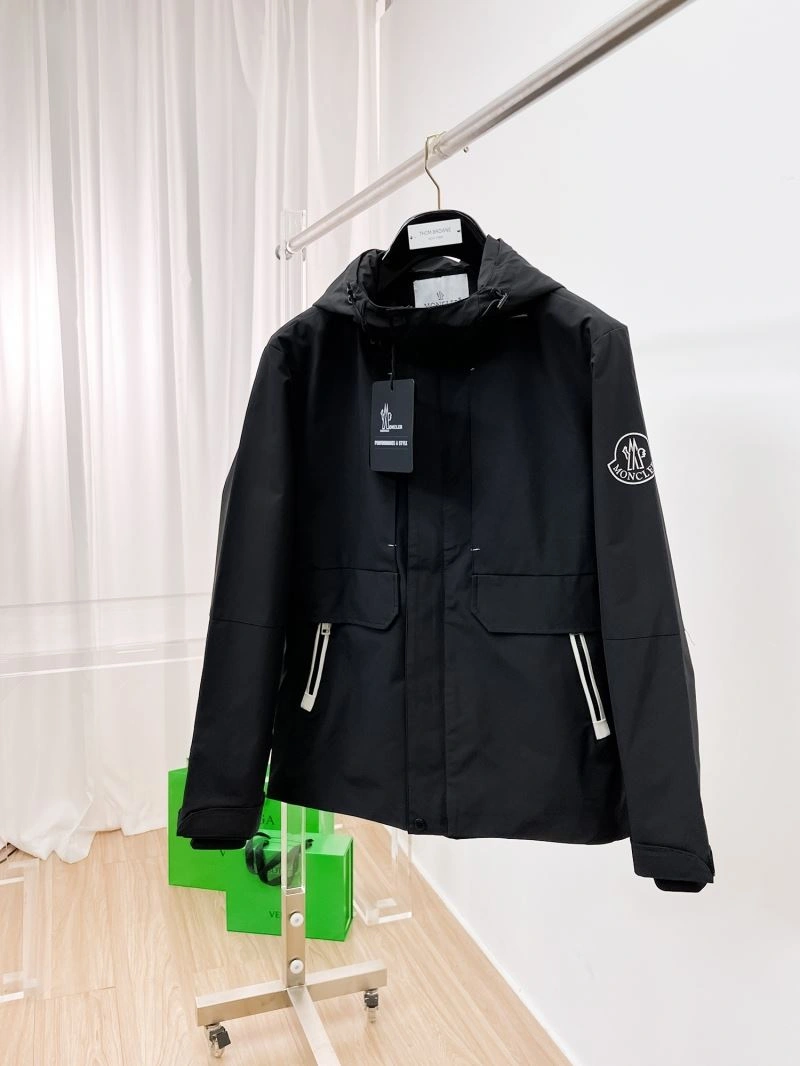 UrbanChic Moncler Outwear 141842