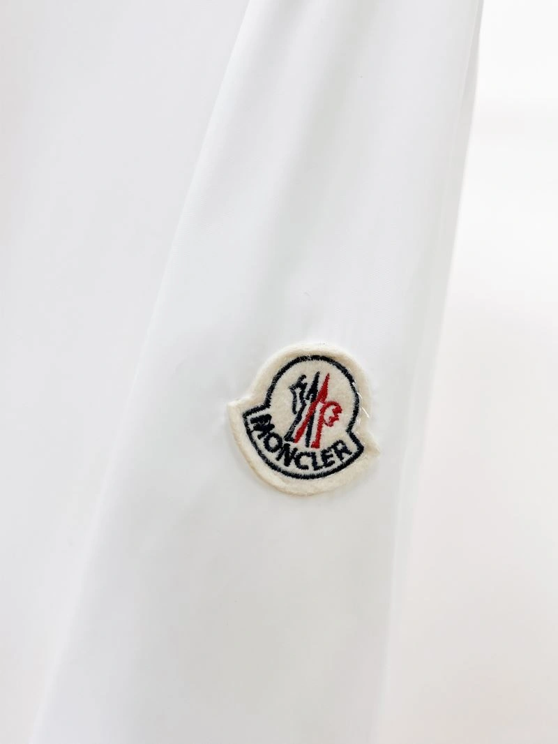 Moncler Outwear FastDry 141830
