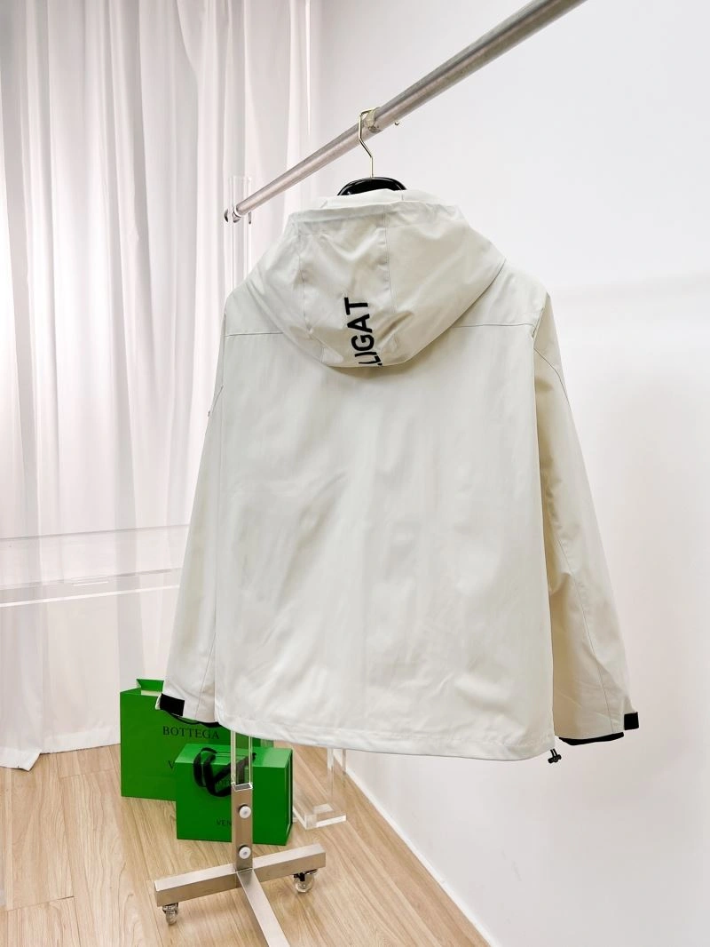 WrinkleFree Moncler Outwear 141841