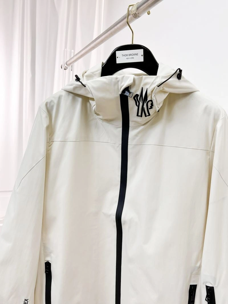 WrinkleFree Moncler Outwear 141841