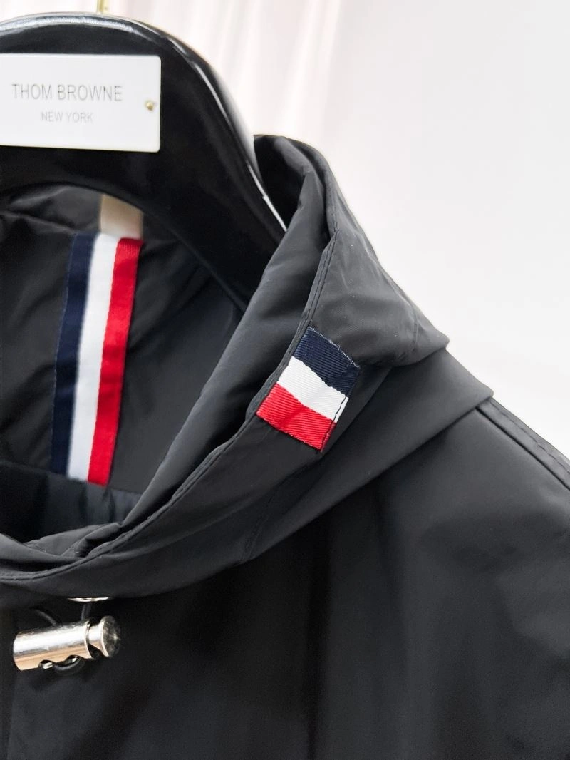 Trendsetting Moncler Outwear 141832