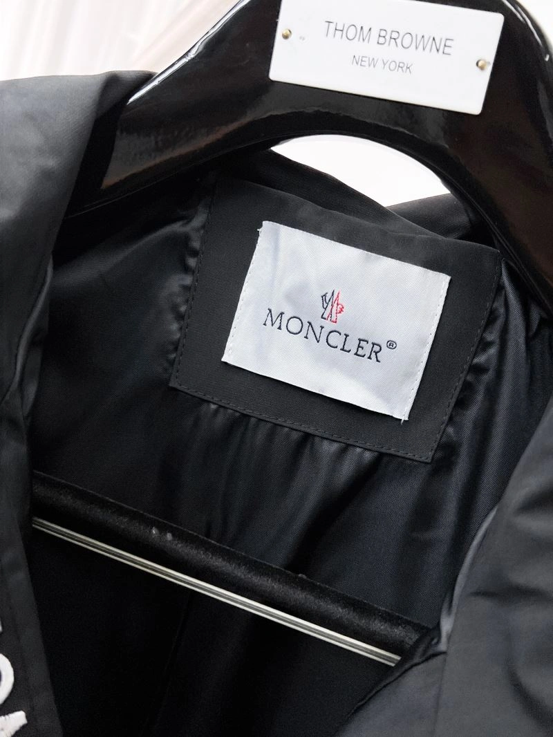 Affordable Moncler Outwear 141848