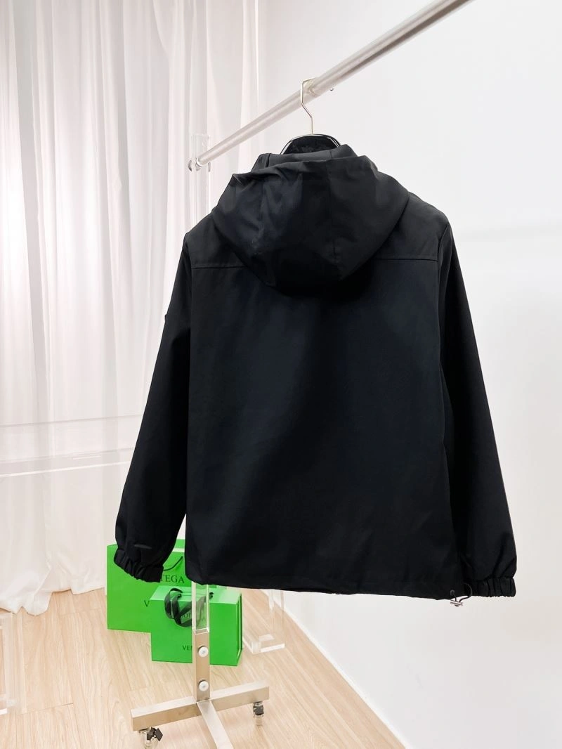Durable Moncler Outwear 141846