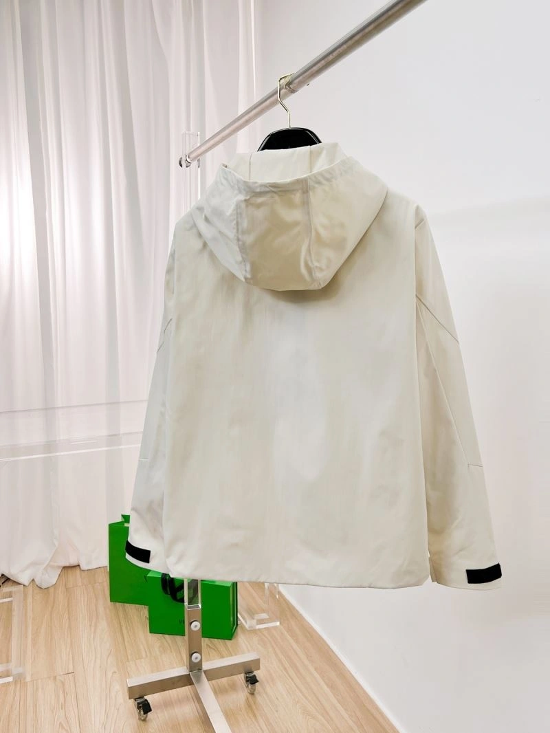 Moncler Outwear Sustainable 141845
