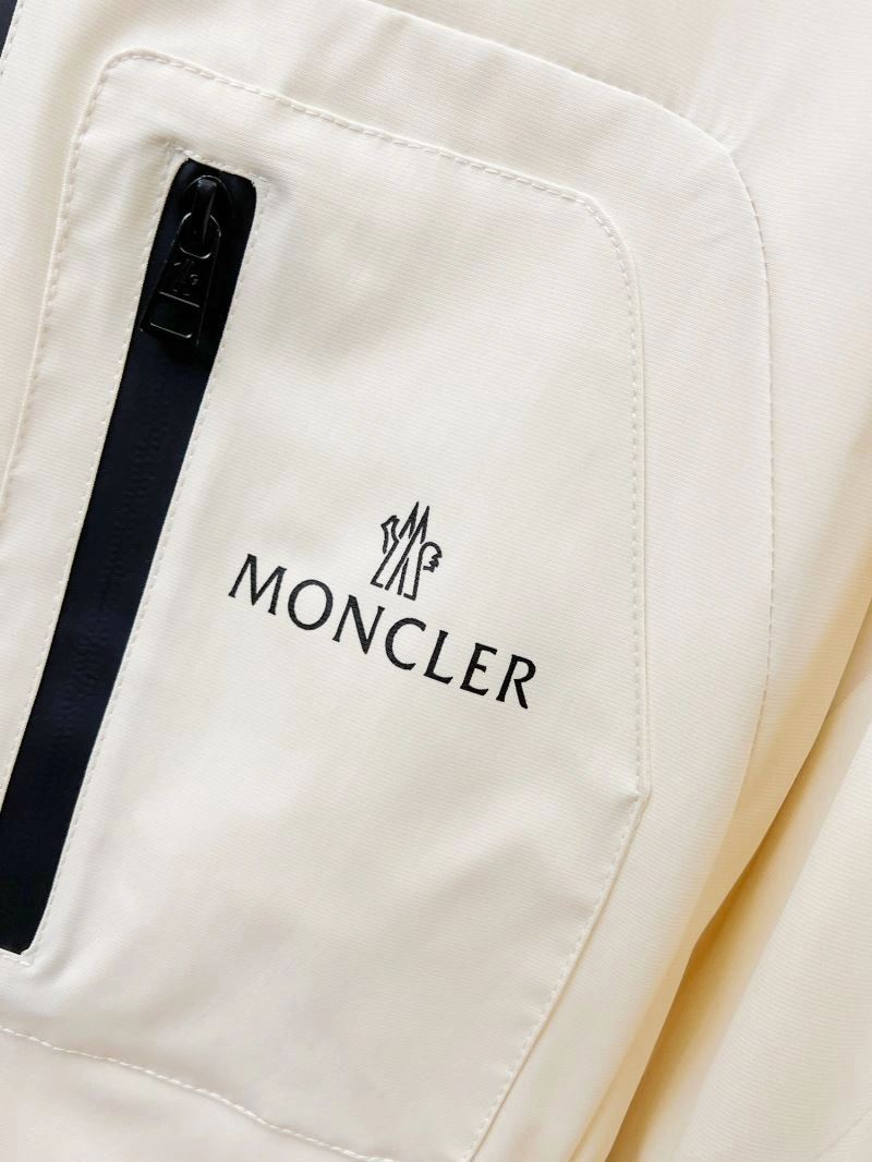 Moncler Outwear Sustainable 141845