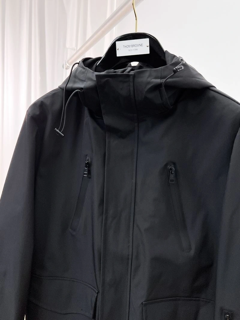 Bright Moncler Outwear 141844