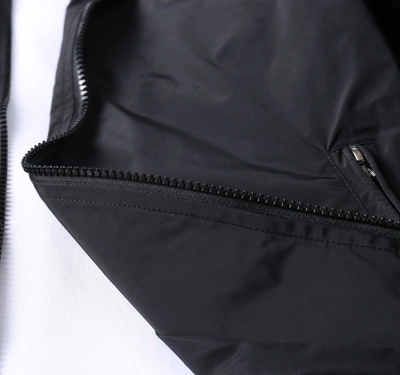 Moncler Outwear Breathable 141820