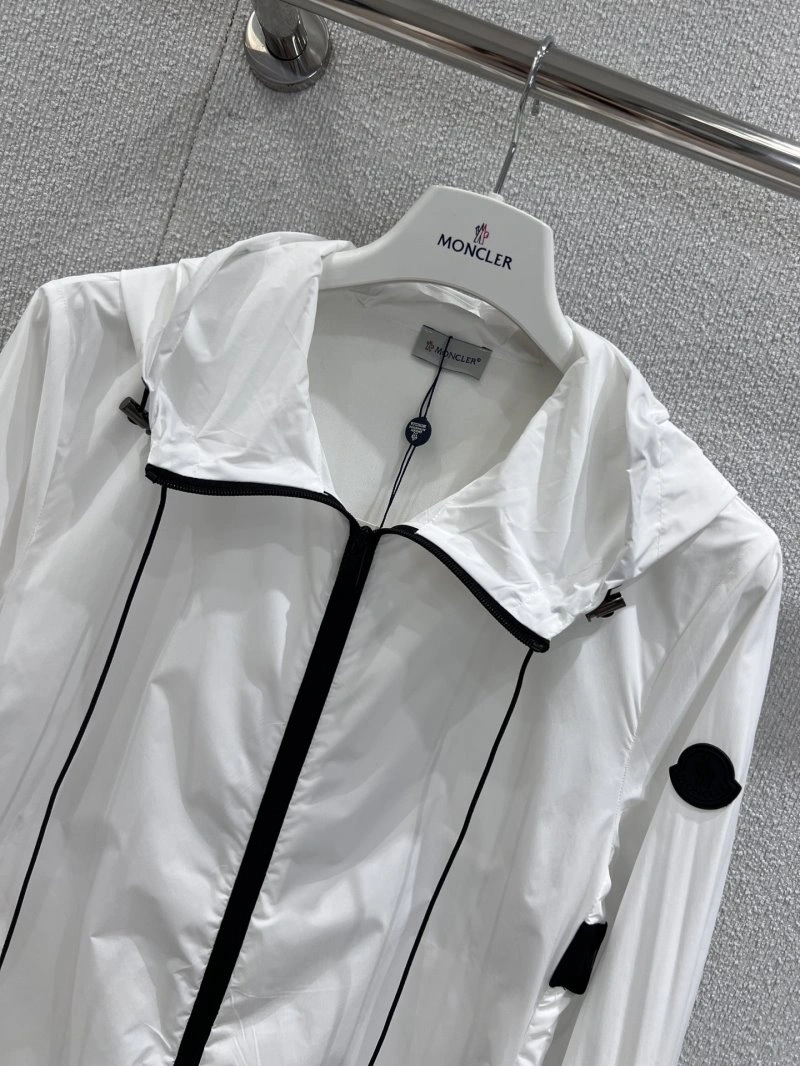 Moncler Outwear TopPick 139683