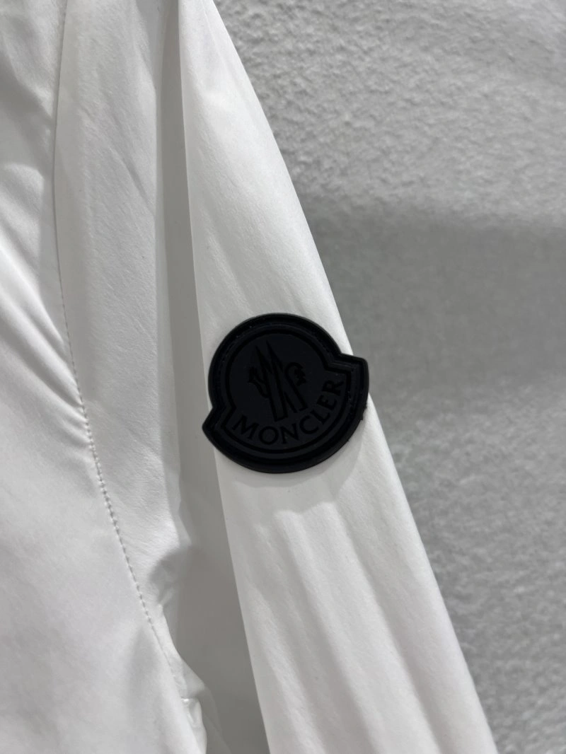 Moncler Outwear TopPick 139683