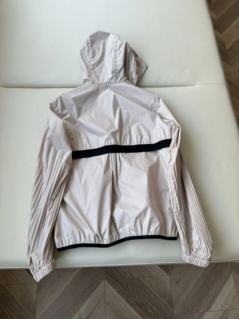 Contemporary Moncler Outwear 139675