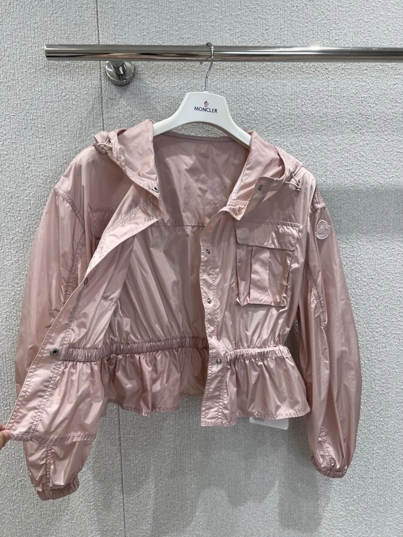 Unisex Moncler Outwear 139797