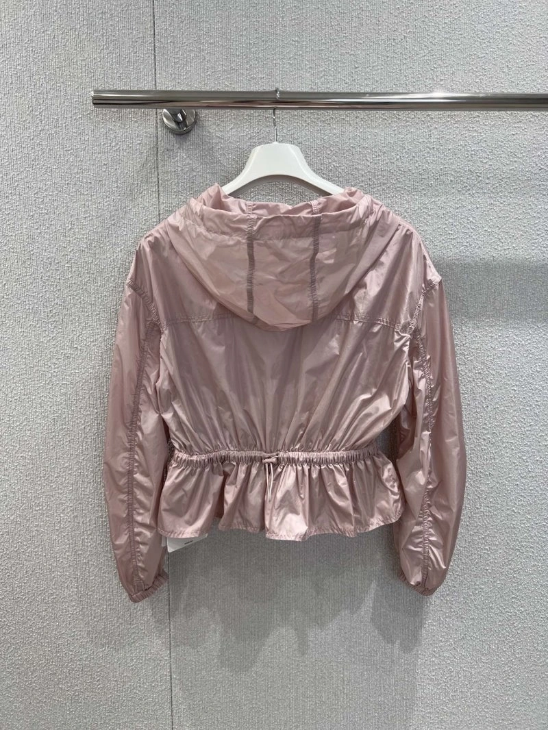 Unisex Moncler Outwear 139797