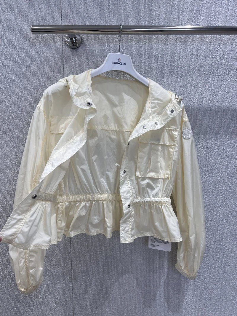 Moncler Outwear Contemporary 139790