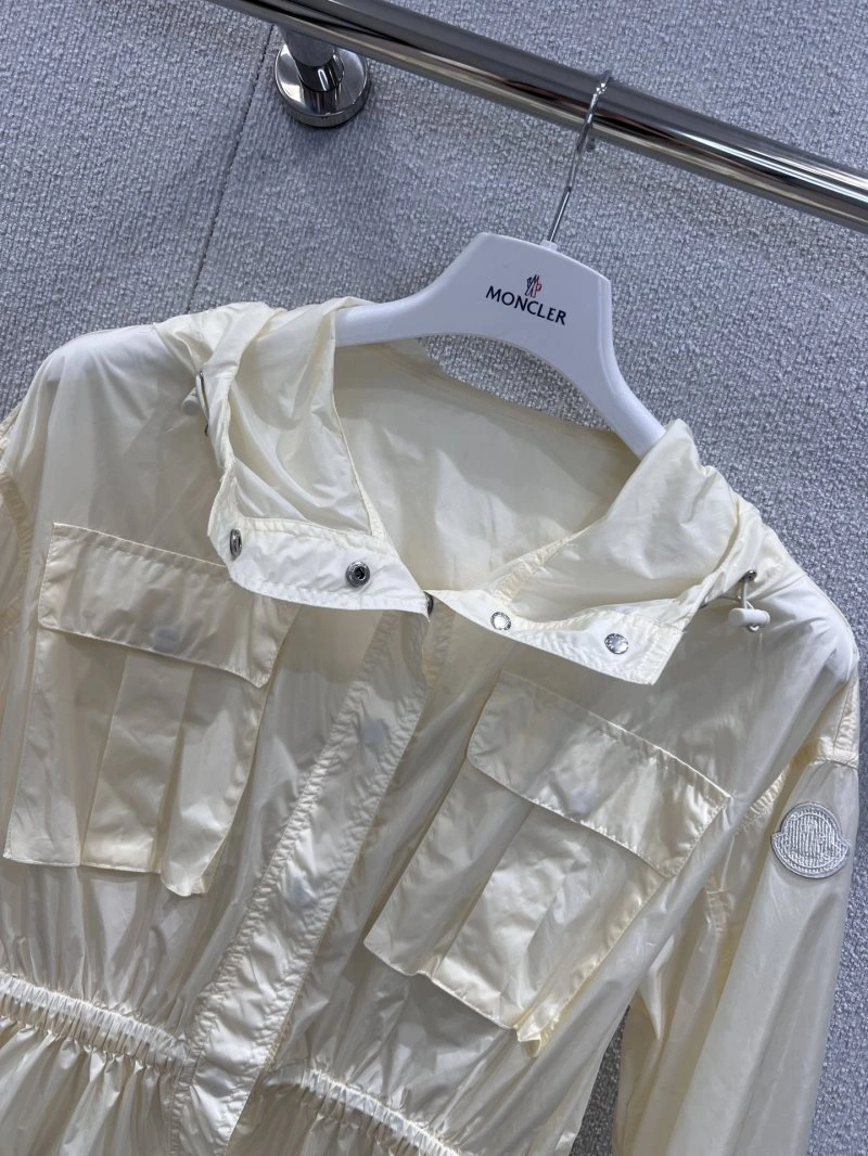 Moncler Outwear Contemporary 139790