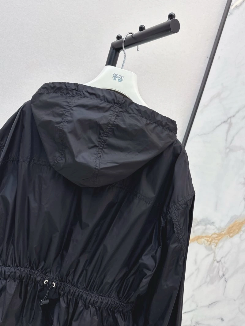 Sustainable Moncler Outwear 139641