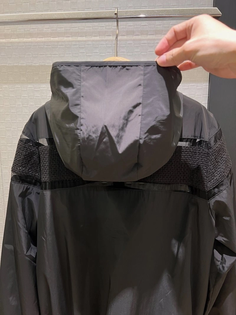 Moncler Outwear WeatherProof 139645
