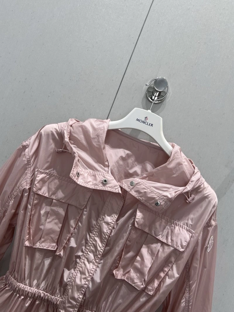 Moncler Outwear Original 139652