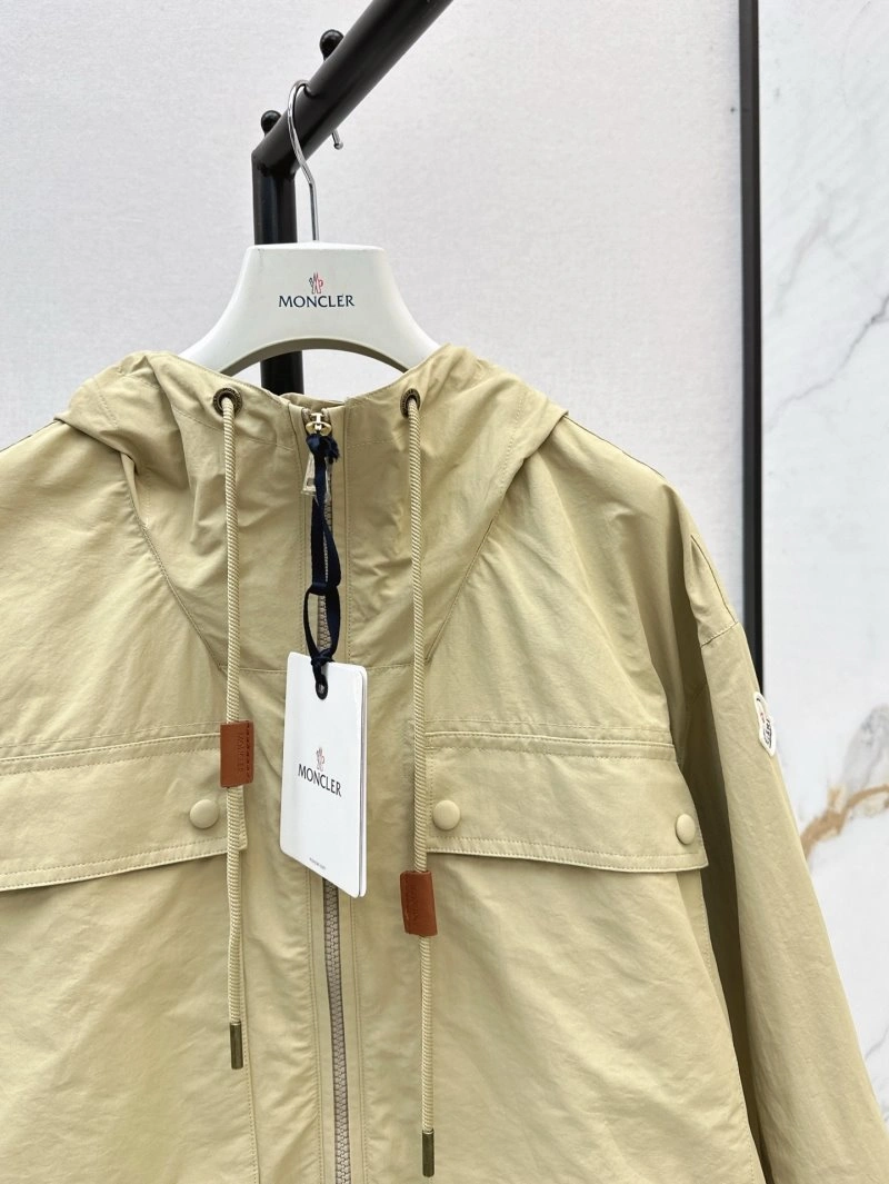 NewStyle Moncler Outwear 139611