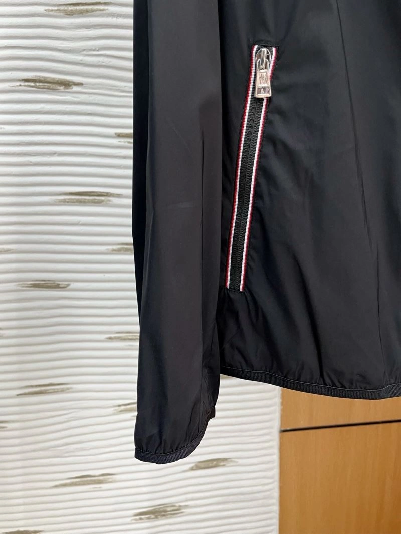 Moncler Outwear Minimalist 141590
