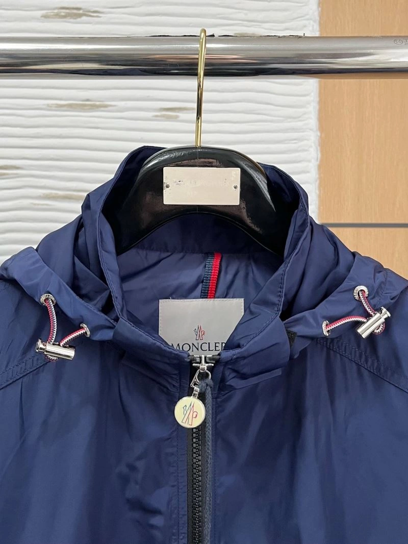 Moncler Outwear Timeless 141589