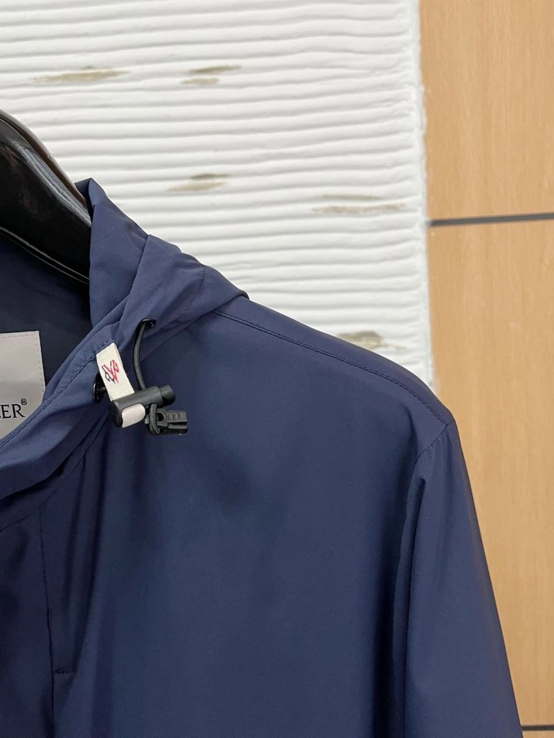 Seasonal Moncler Outwear 141587
