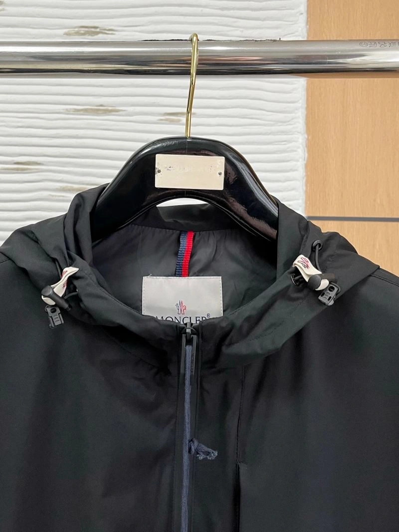 Moncler Outwear Modern 141582