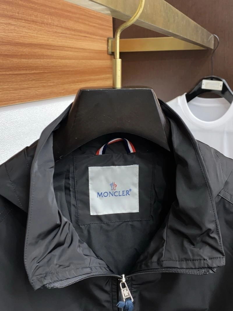 BestValue Moncler Outwear 141588