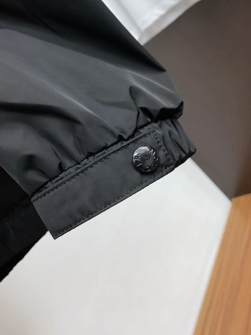 BestValue Moncler Outwear 141588