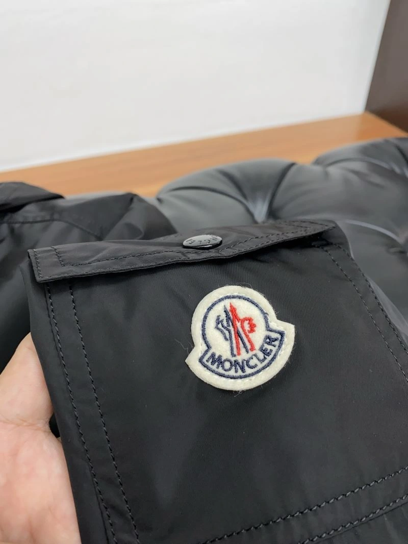 BestValue Moncler Outwear 141588