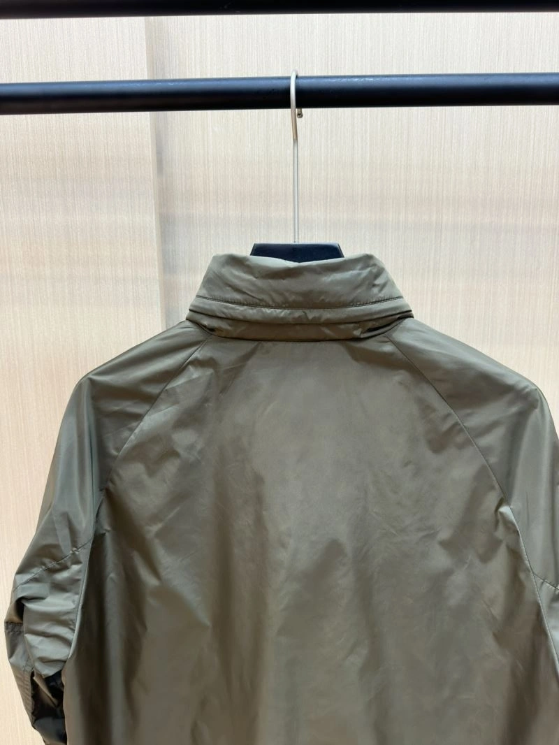 Moncler Outwear SoftTouch 141574