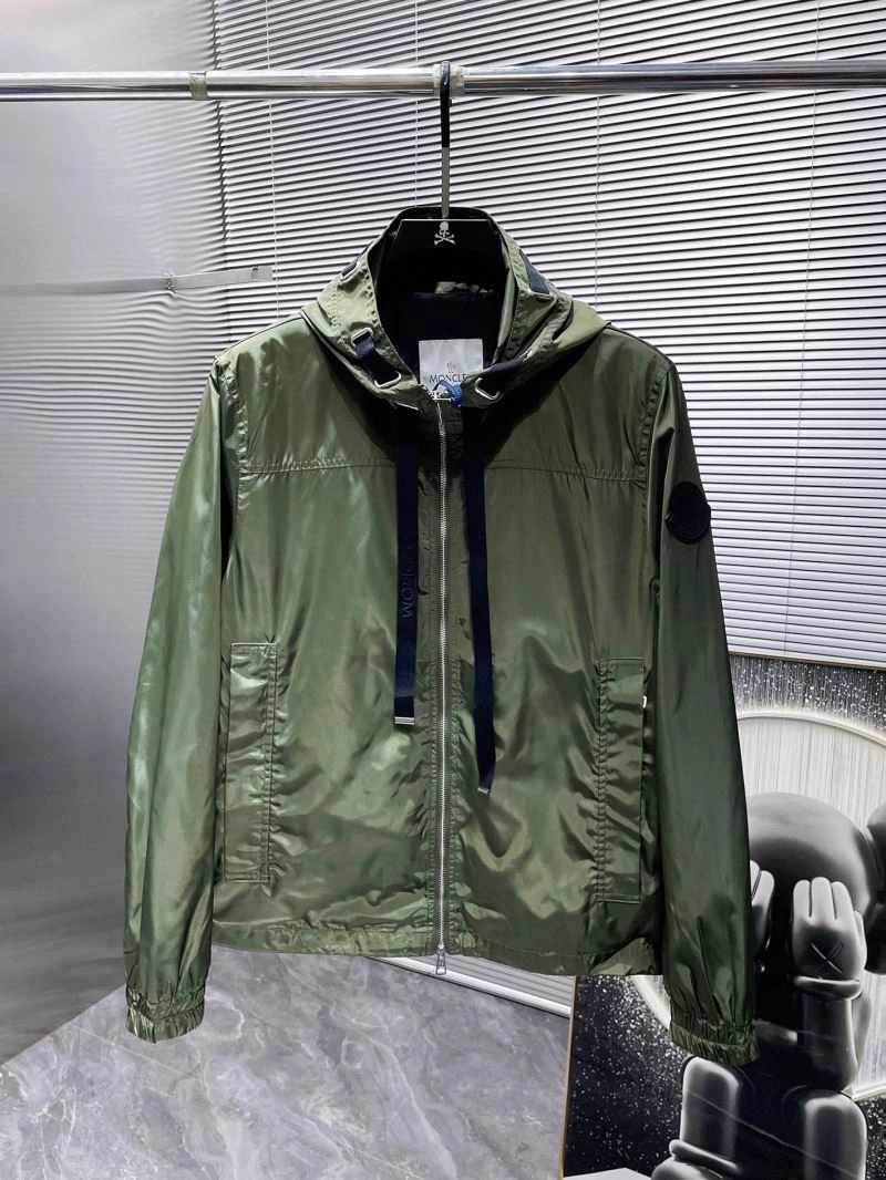 Affordable Moncler Outwear 141655
