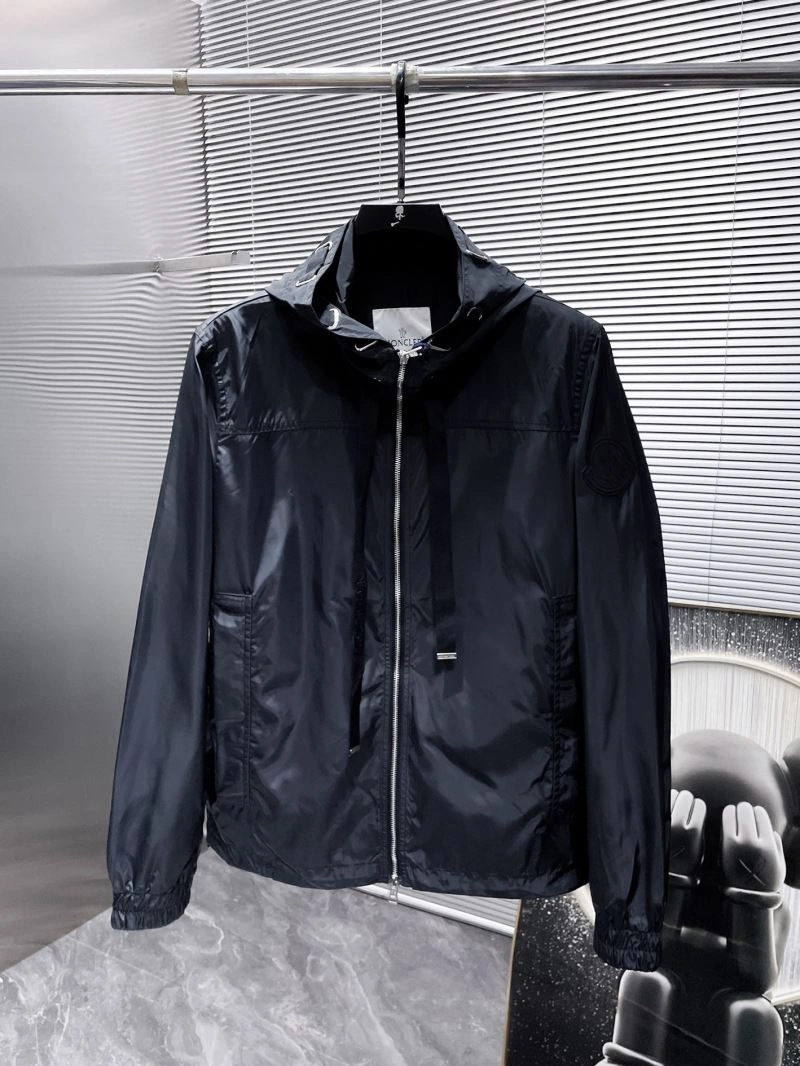 Affordable Moncler Outwear 141655