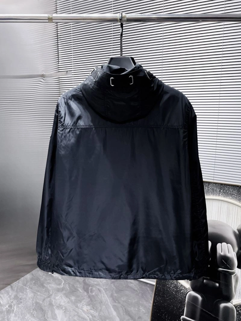 Affordable Moncler Outwear 141655